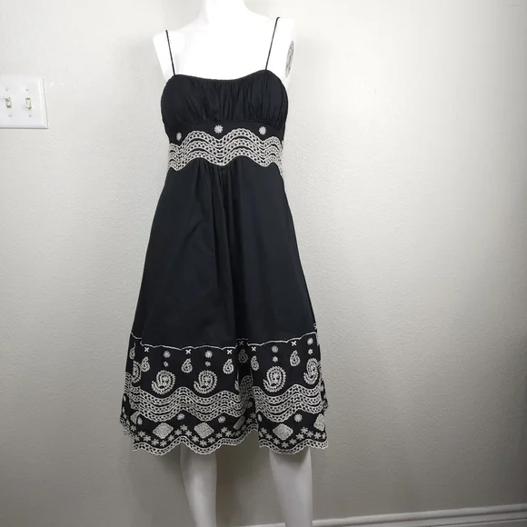 Jessica Howard Bohemian Black Embroidered Bodice Dress Size 8 - Picture 1 of 11